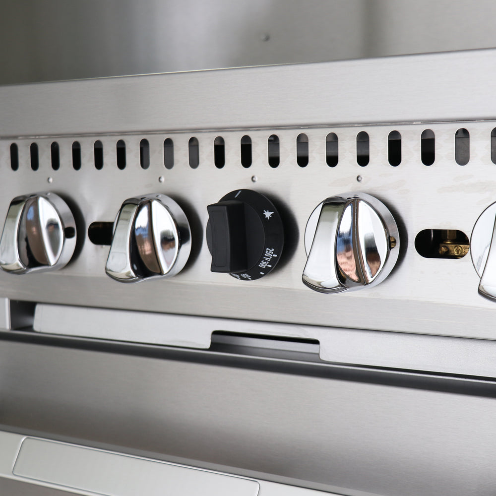 Black Diamond 60" Gas Range with Oven, 10 Burners, in Stainless Steel